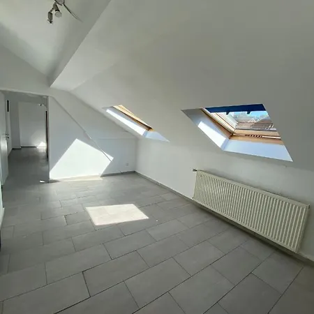 דירה Ferien-& Monteurwohnung Zentral 2 *